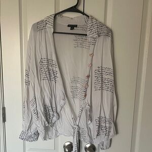 Lightweight Script Print Wrap Top